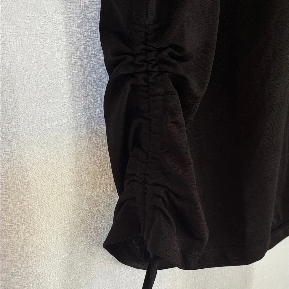 Danskin Now Black Long Sleeve Women's Top Size Large - Picture 2 of 4